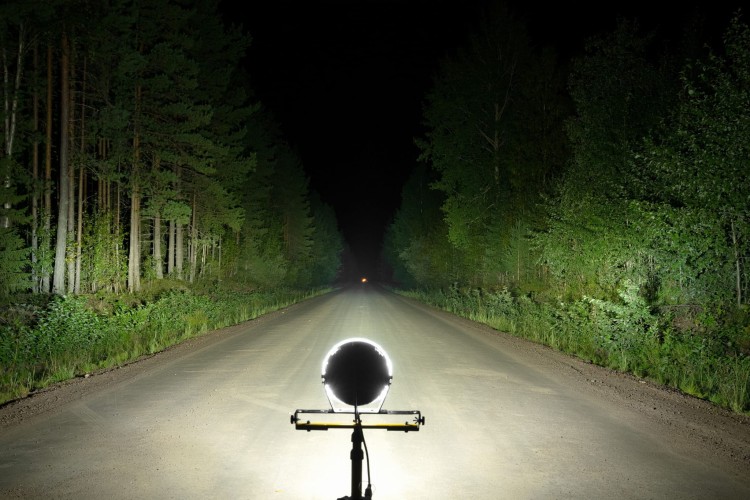 purelux_9110_lens1_beam.jpg